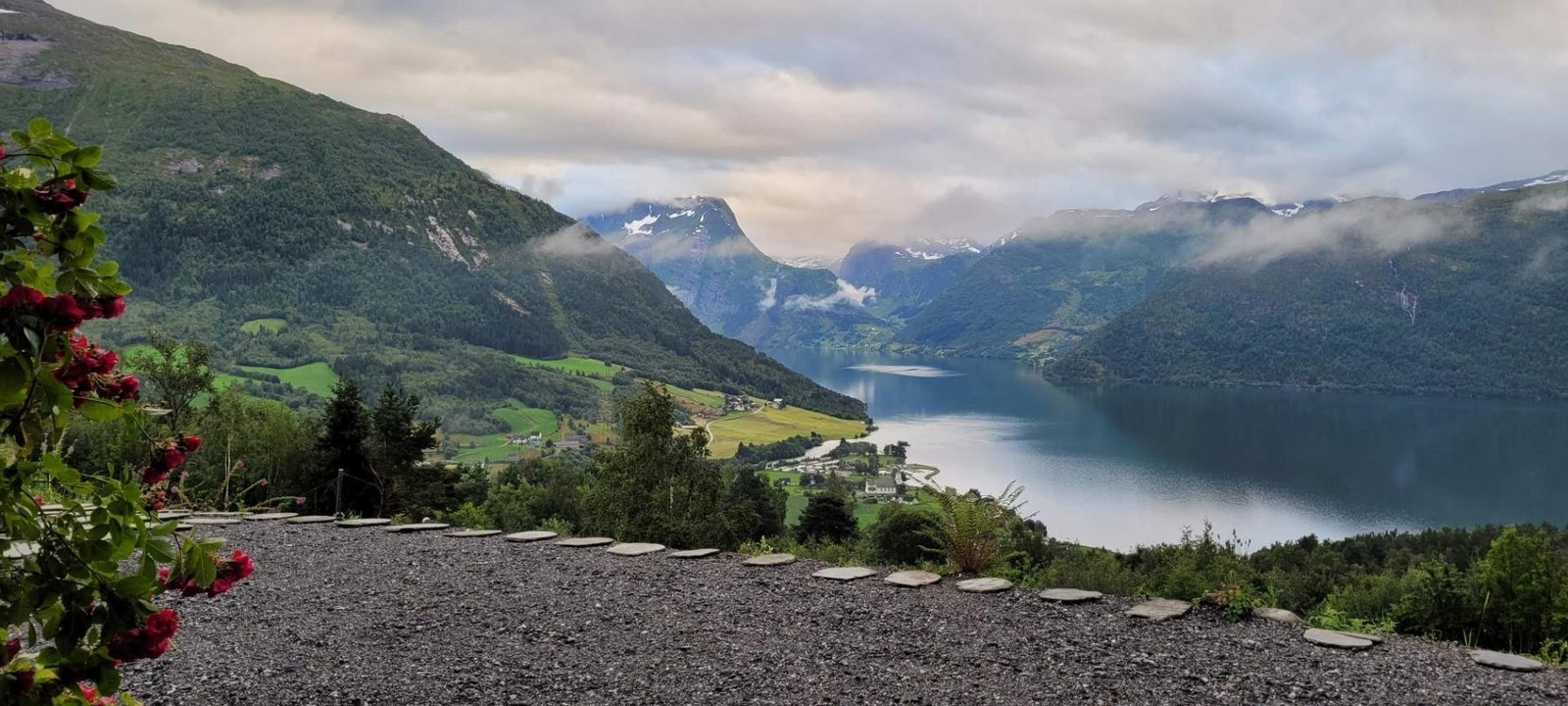 Utsikt over Reed og Breimsvatnet Galleribilde