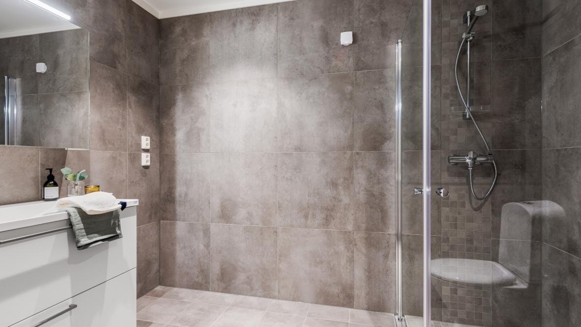 Illustrasjon av bad. Merk at dette er en illustrasjon som kan avvike fra det endelige resultatet. Galleribilde