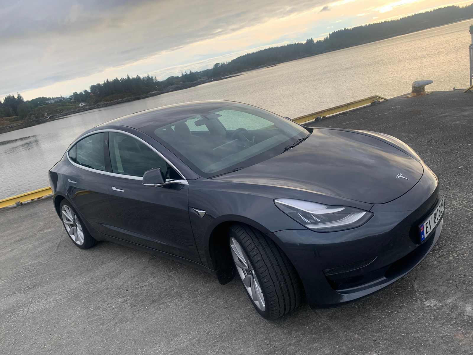 Tesla Model 3 MODEL 3 65KW long range 3
