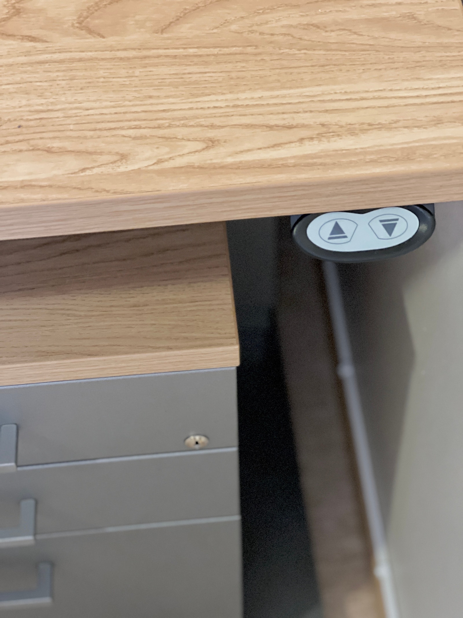 Hev og senk pult Galleribilde