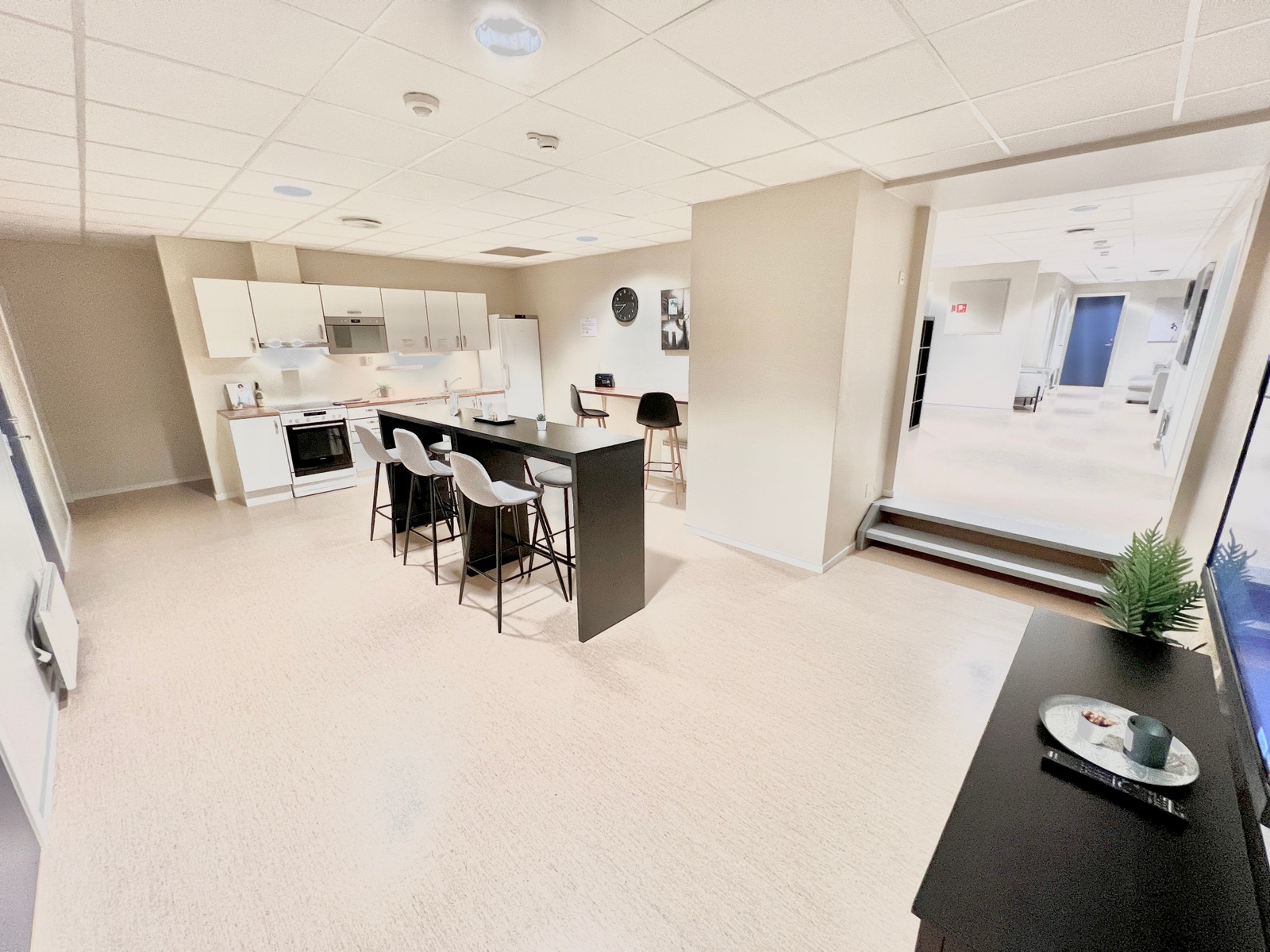 Kjøkken med barløsning Galleribilde