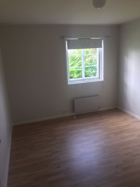 stort soverom/spisestue Galleribilde