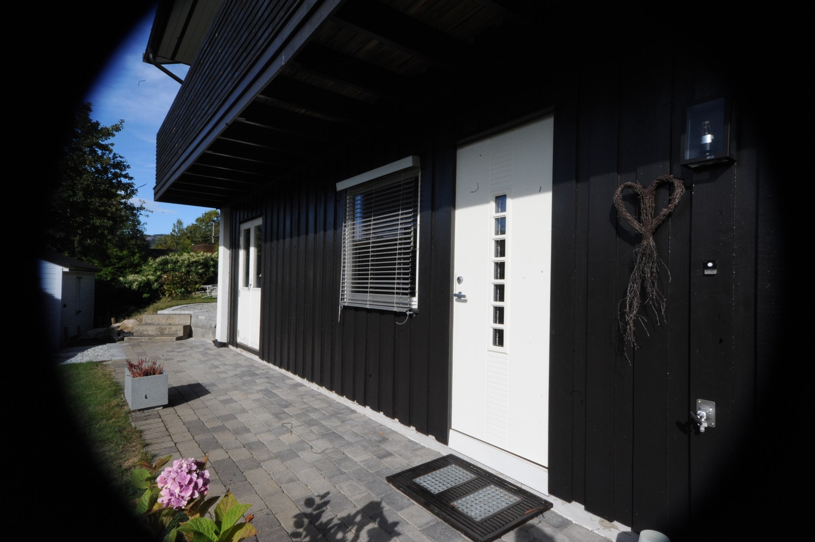 Egen inngang Galleribilde