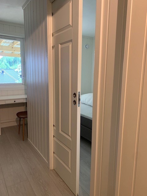 Dør til soverom Galleribilde