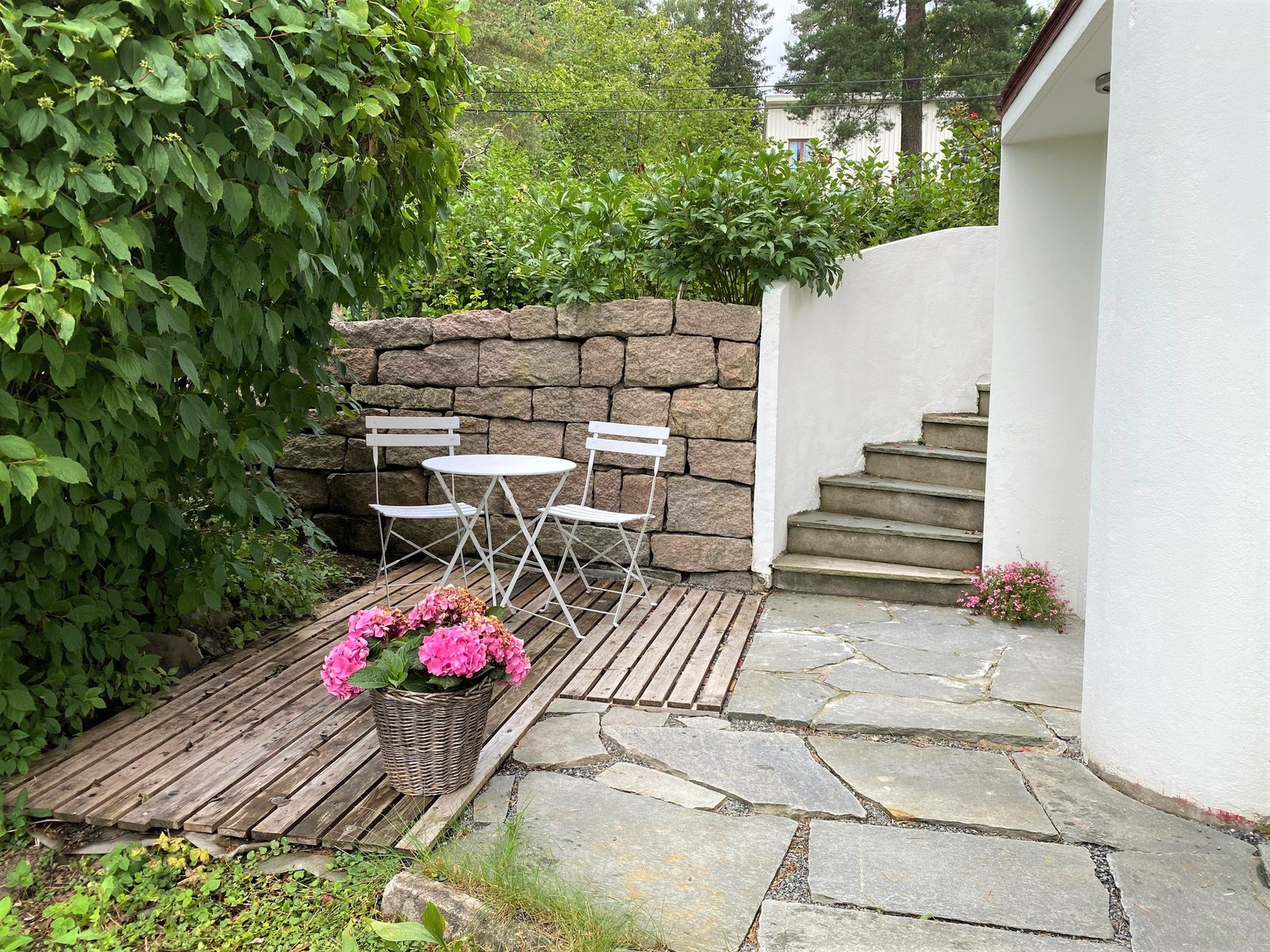 Uteplass Galleribilde