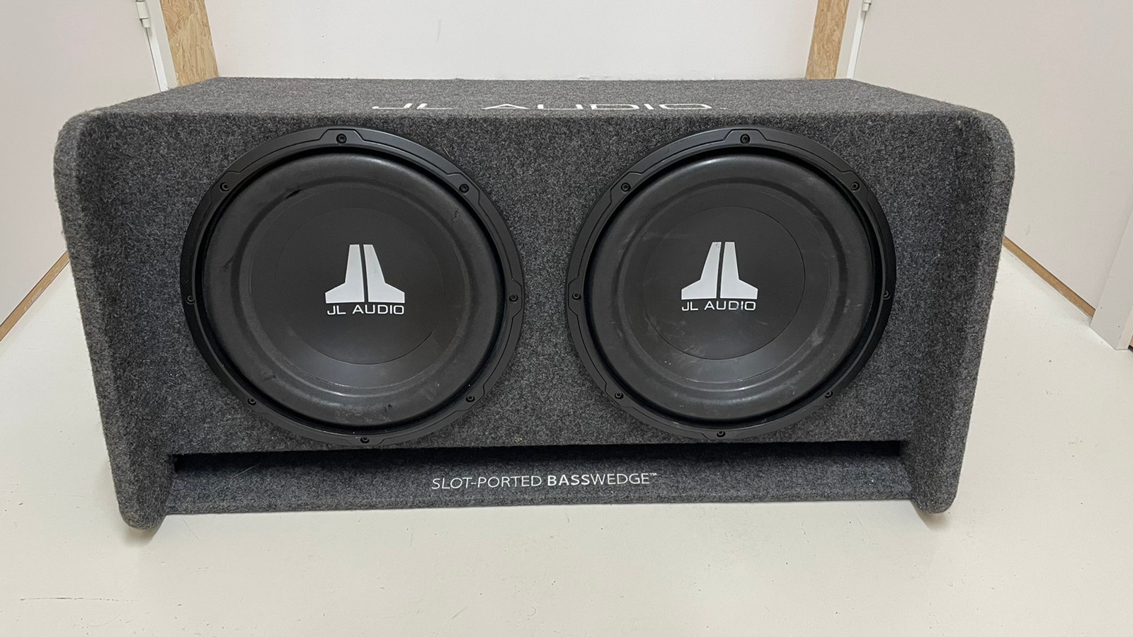 jl audio 2x12