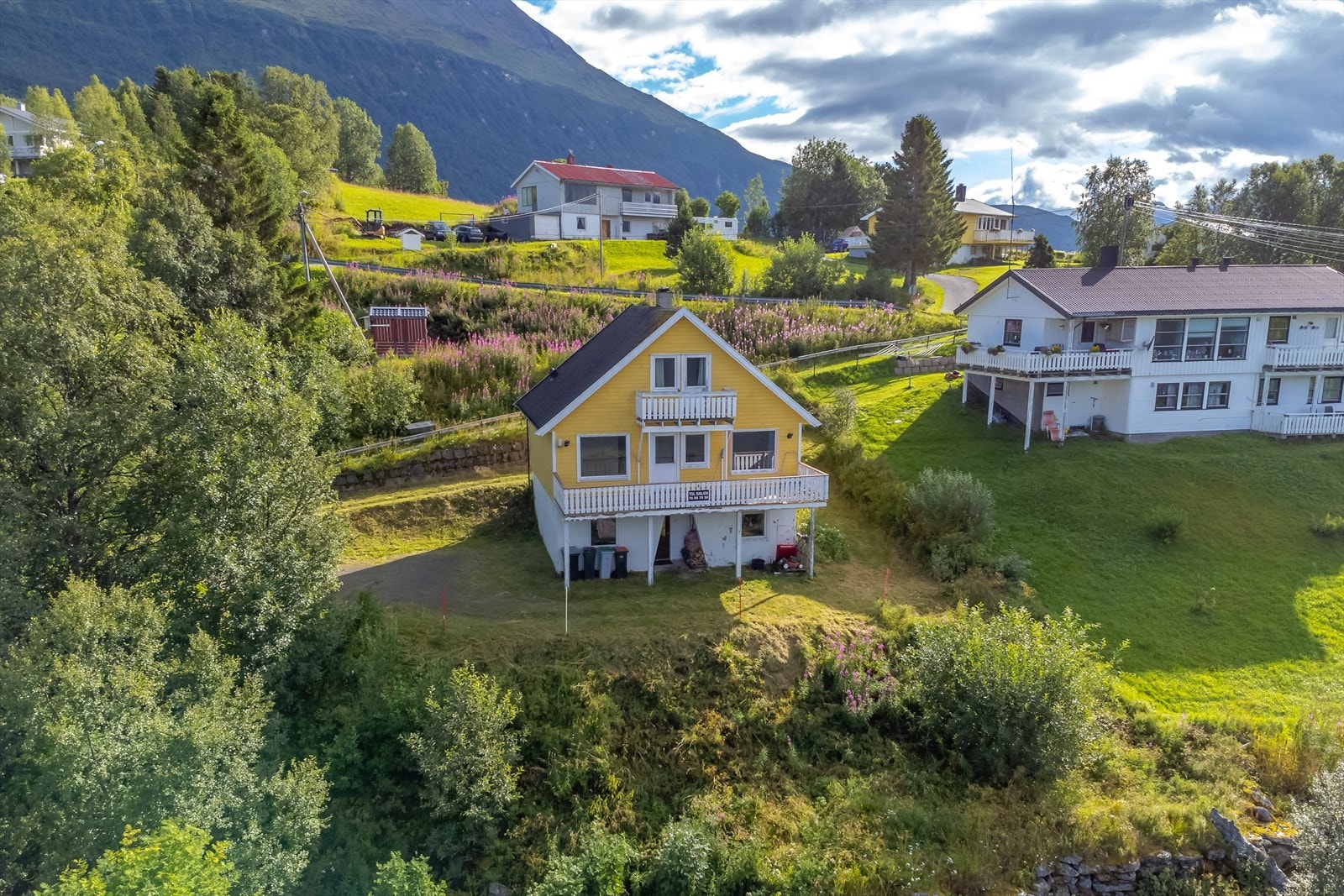 Frittliggende enebolig med en flott beliggenhet! Galleribilde