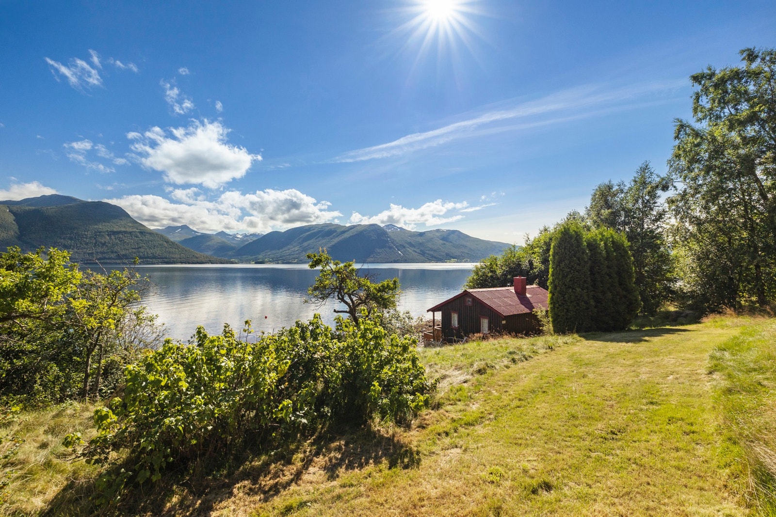 Velkommen til Rødstrandvegen 302 Galleribilde