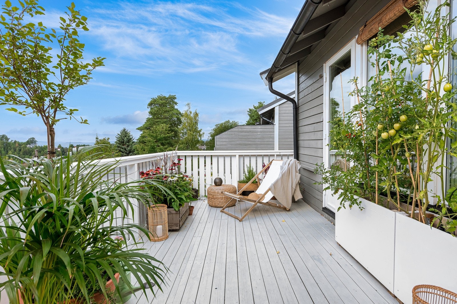 Balkongen er vestvendt og helt uten innsyn. Galleribilde