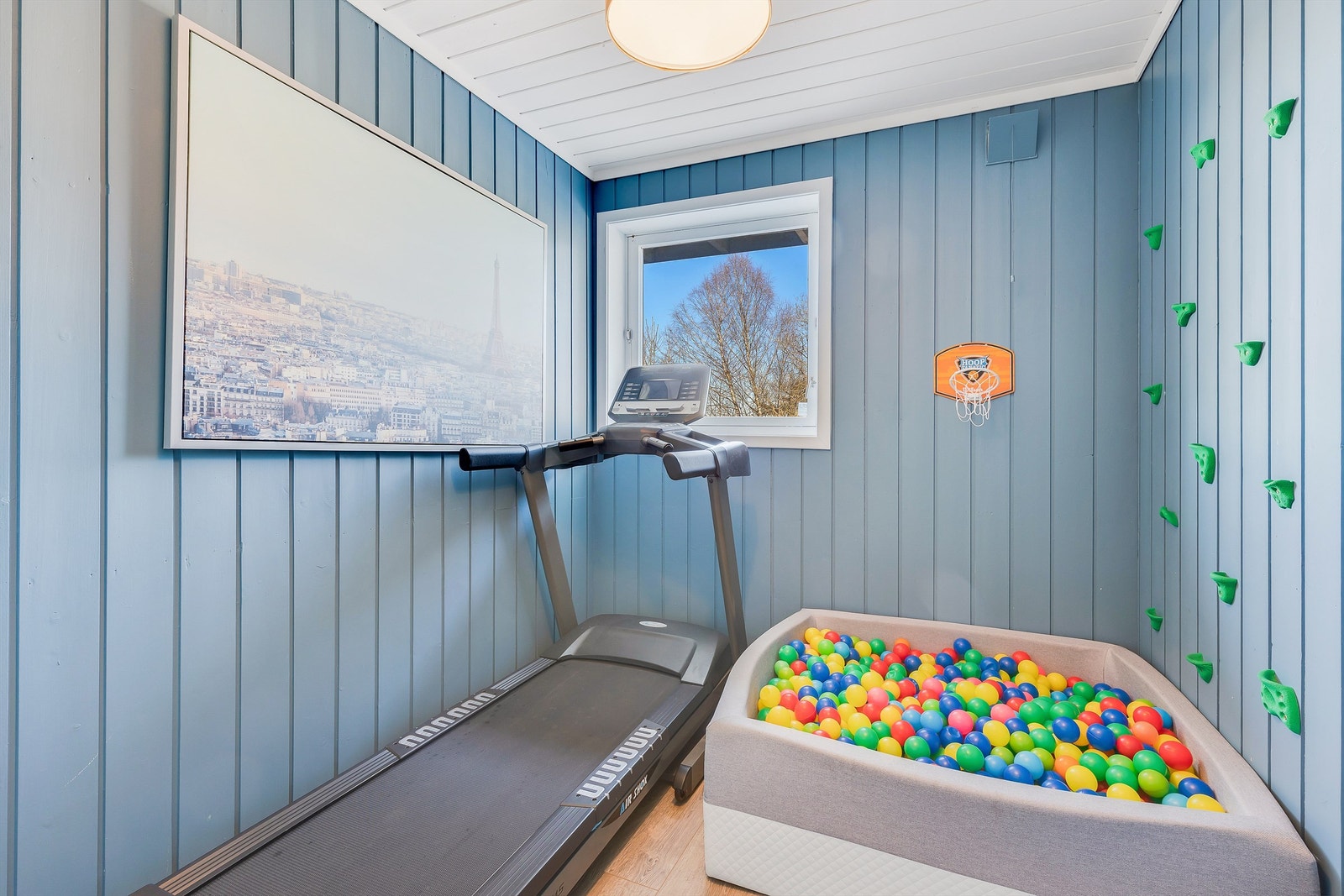 Lekerom, trimrom eller kontor. (Rommet er tegnet som bod og ikke søkt omgjort til rom for varig opphold). Galleribilde