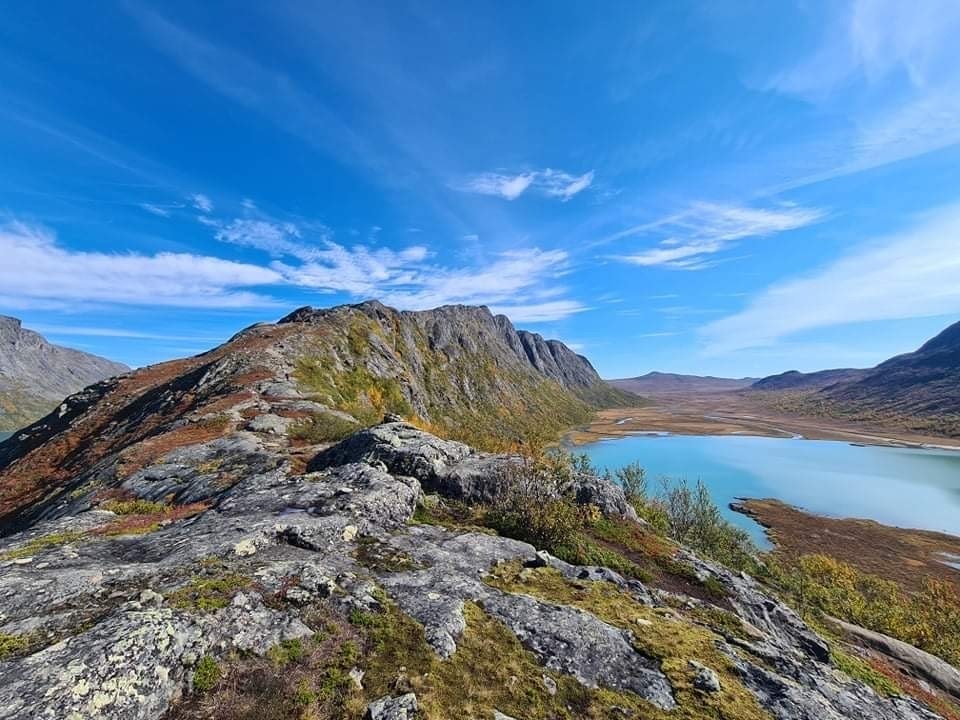 Knutshøe - selgers eget bilde. Galleribilde