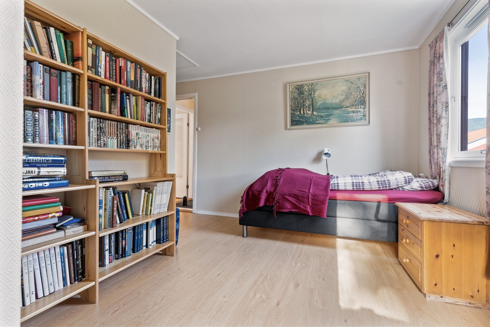 Soverom hovedetasje Galleribilde