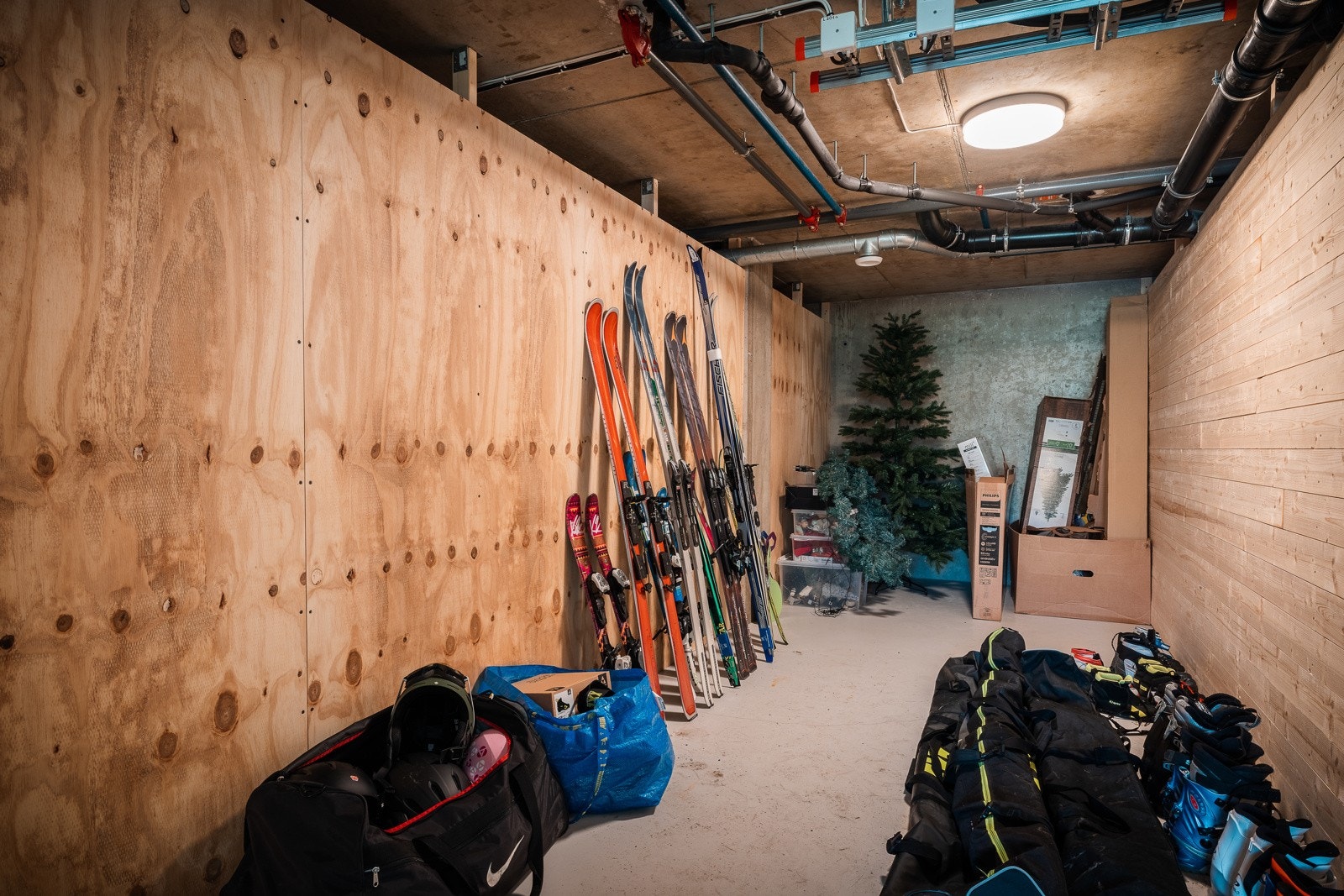 Meget romslig bod i underetasje Galleribilde