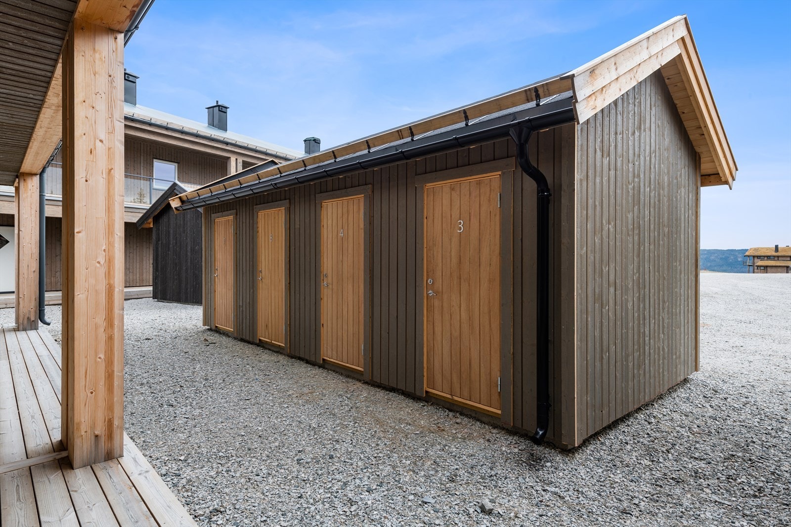 Sportsbod like utenfor. Galleribilde