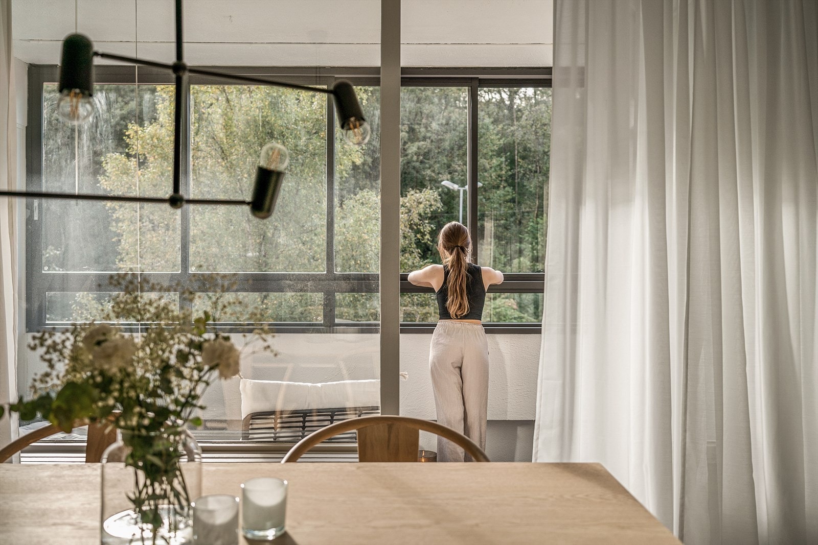 Fra stuen er det tilkomst til en herlig innglasset balkong. Galleribilde
