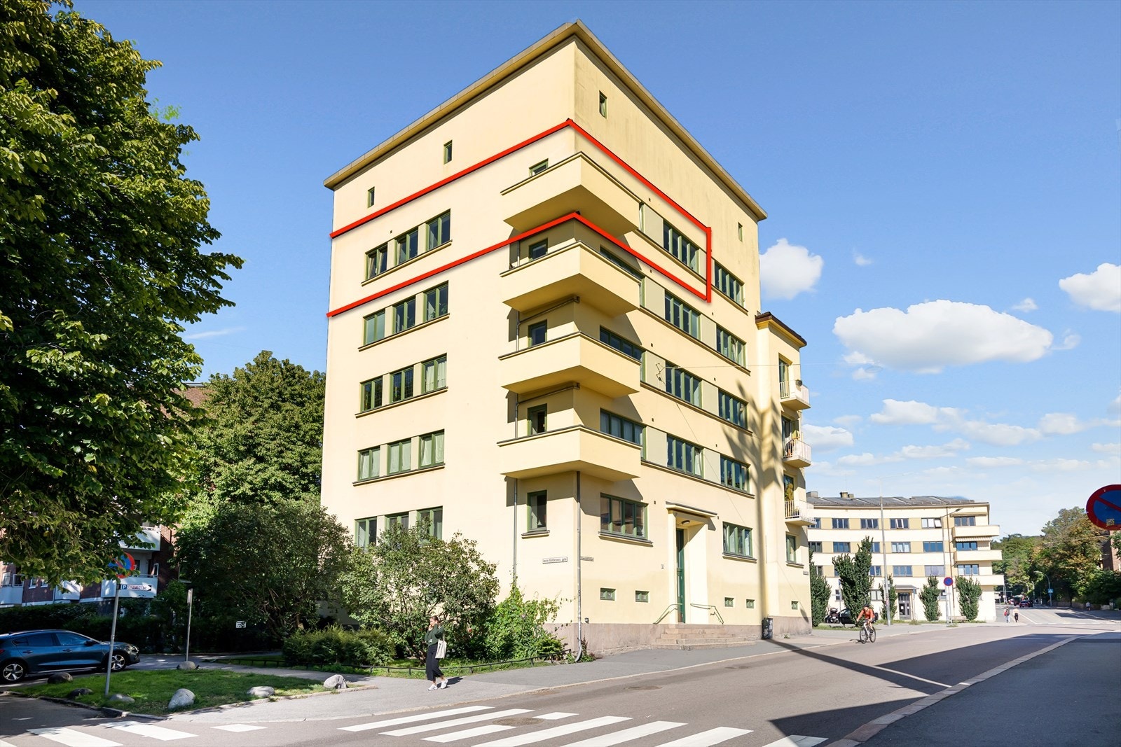 Fasade i kjent funkisstil Galleribilde