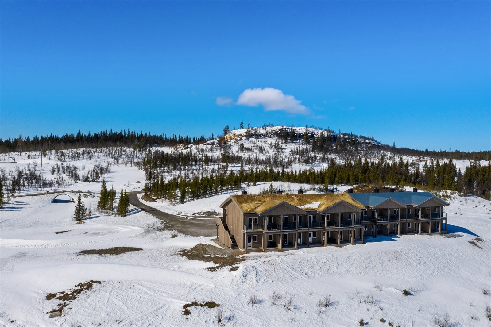 Her er det bare å tråkke ned i skistøvlene og skli ut i løypene. Galleribilde