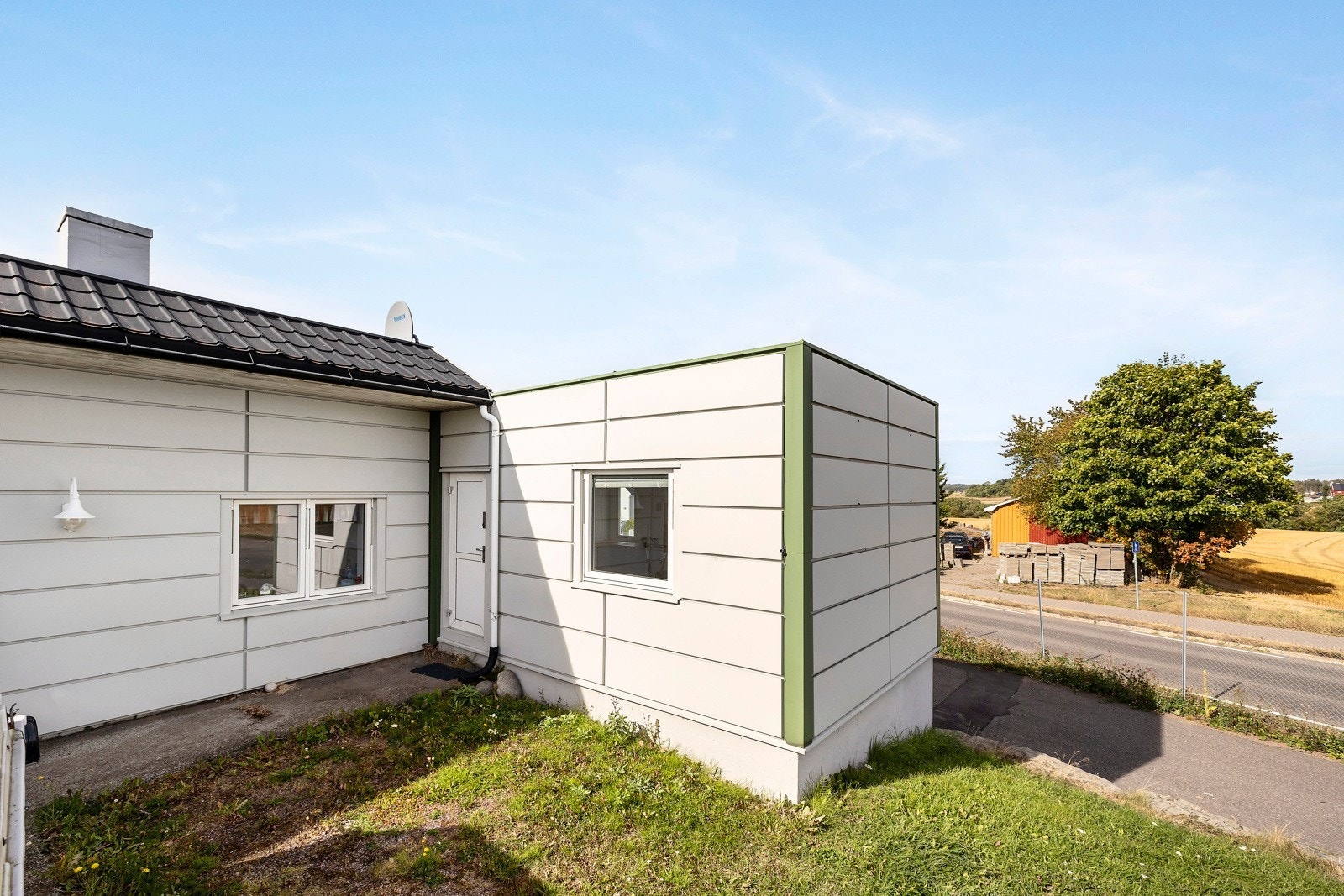 Inngang og fasade Galleribilde