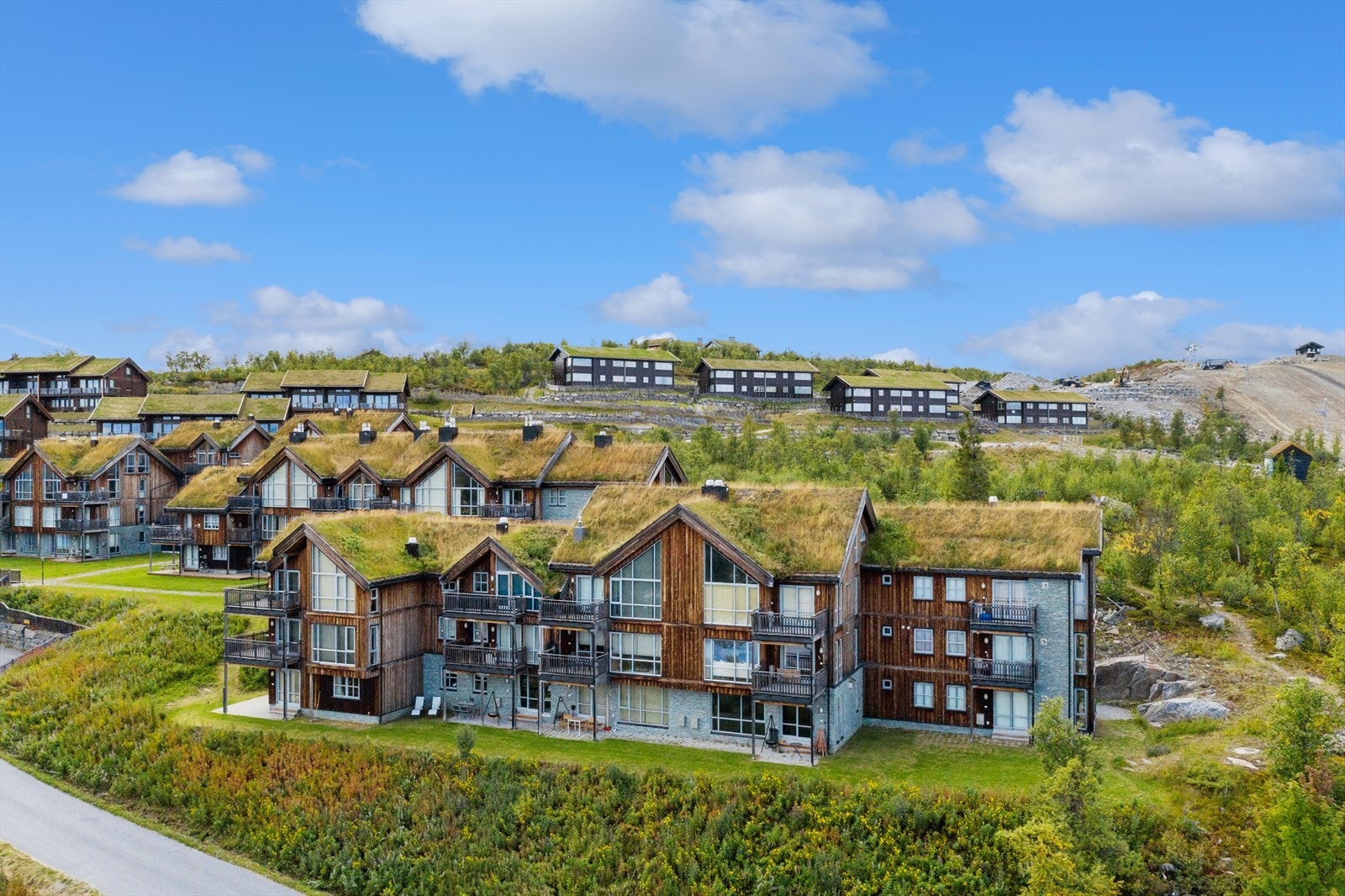 Pen og arealeffektiv fritidsleilighet i Sørgrenda, et attraktivt område, med ski inn/ski ut alpint og langrenn Galleribilde