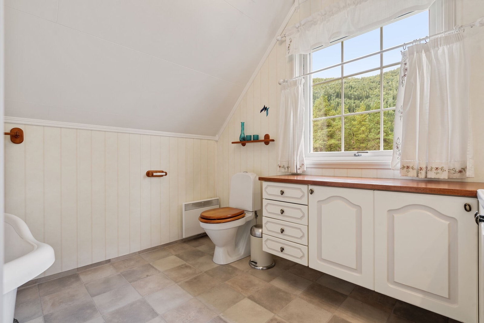 Bad 2 etasje Galleribilde