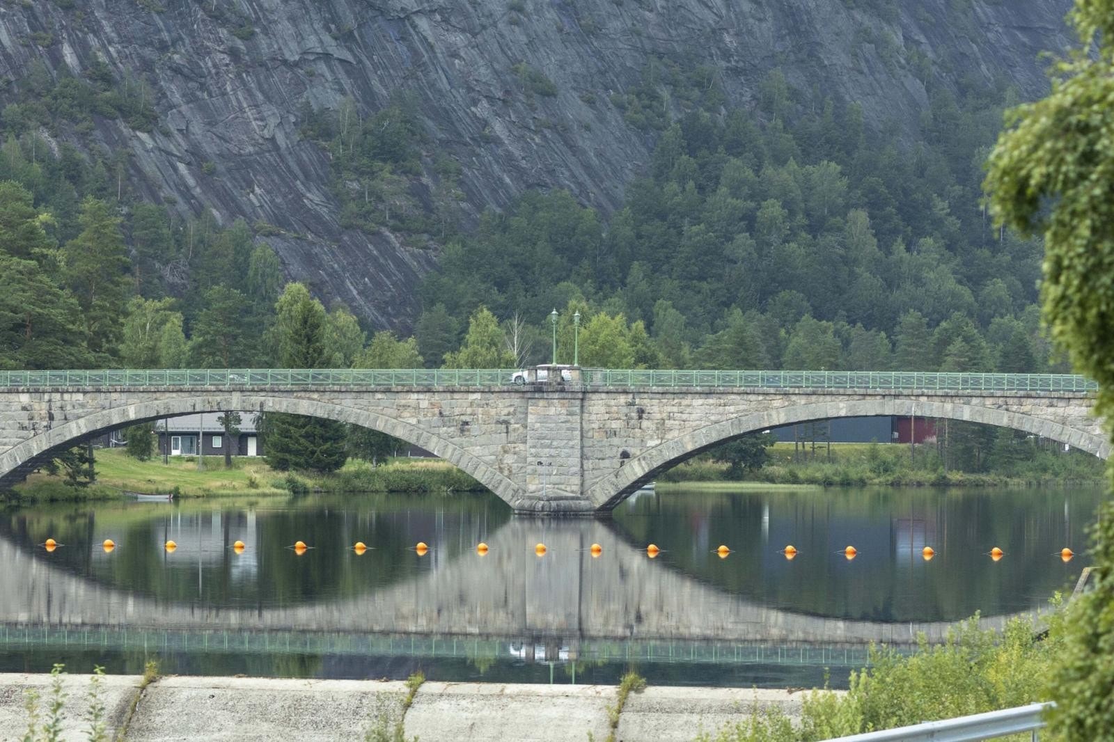 Åmfoss bru i Åmli sentrum Galleribilde