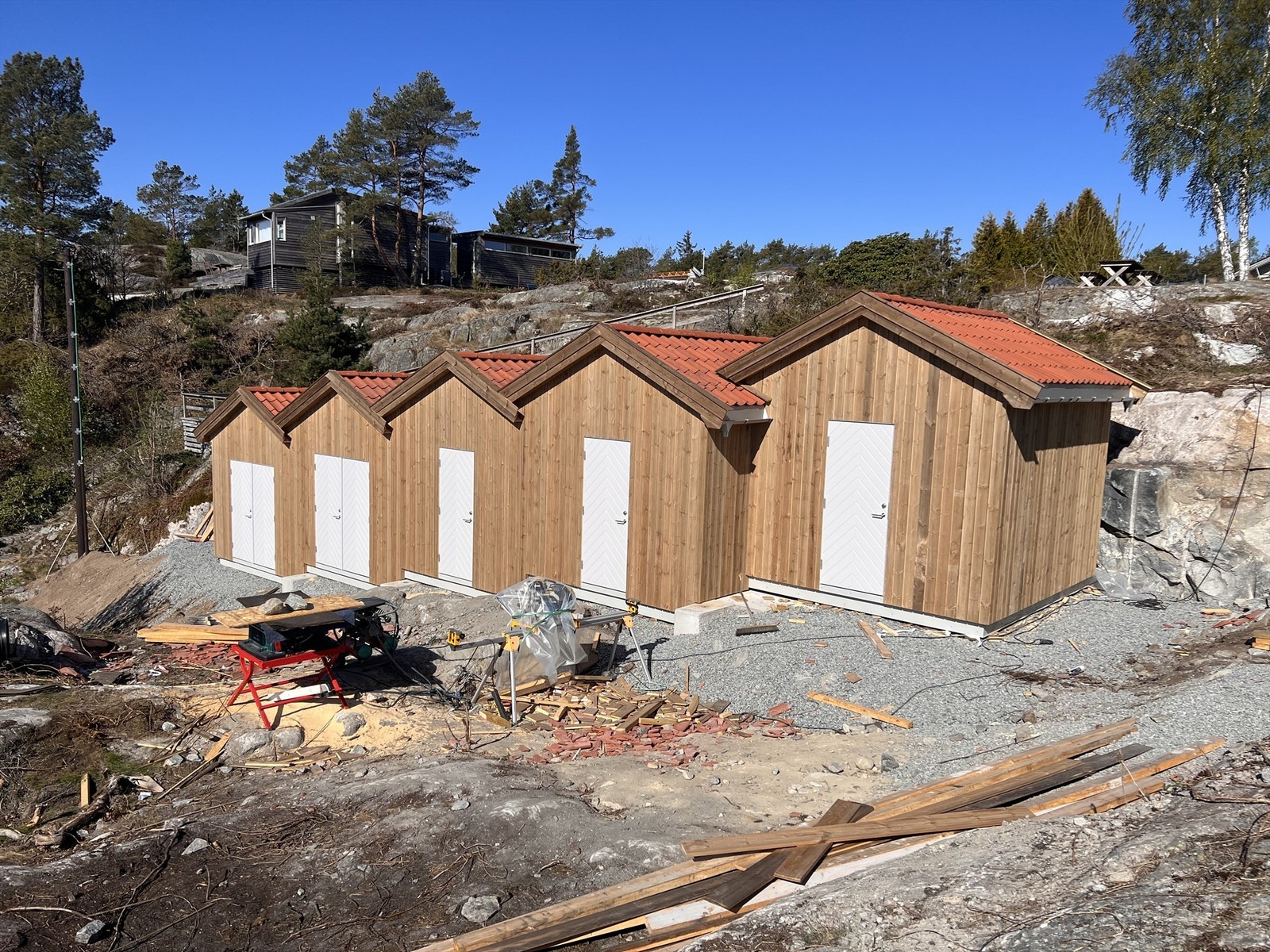 Sjøbodene - kan kjøpes som tillegg til tomten Galleribilde