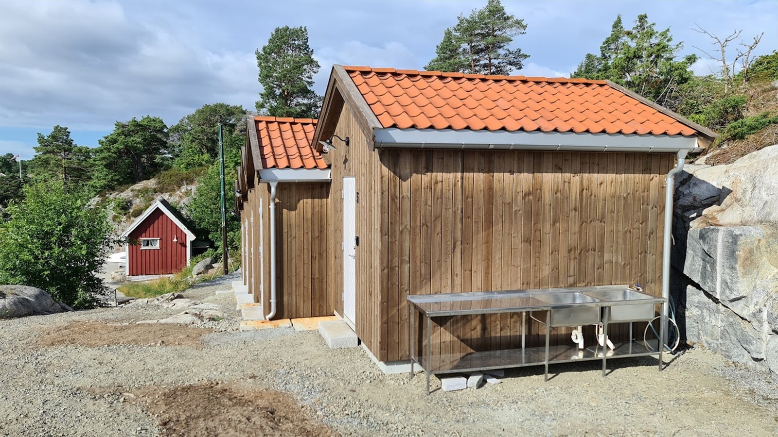 Sjøbodene - kan kjøpes som tillegg til tomten Galleribilde