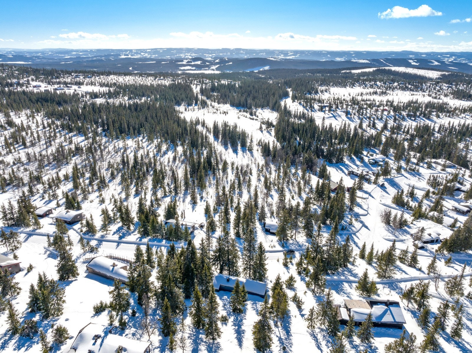 Sjusjøen er et av Norges beste turdestinasjoner med til sammen ca 350 km preparerte skiløyper Galleribilde