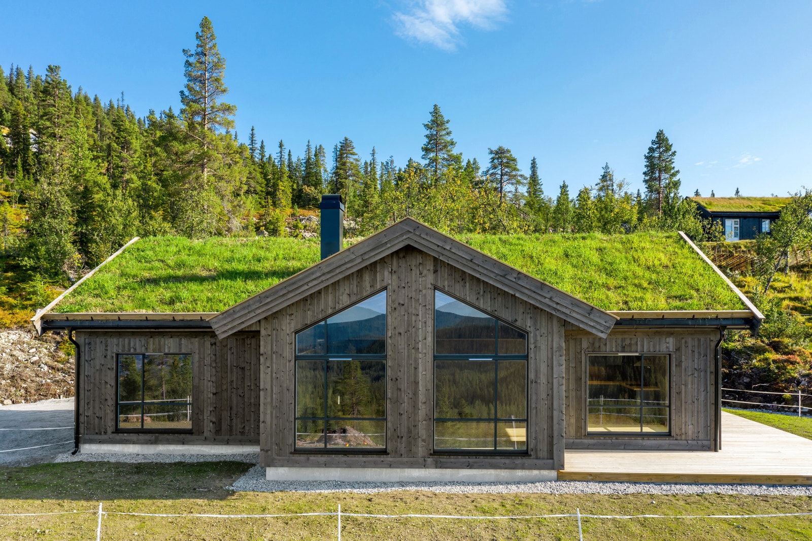 Bilde av Skogshornhytta på Bøgaset. 1 av 2 modeller som bygges i feltet. Galleribilde