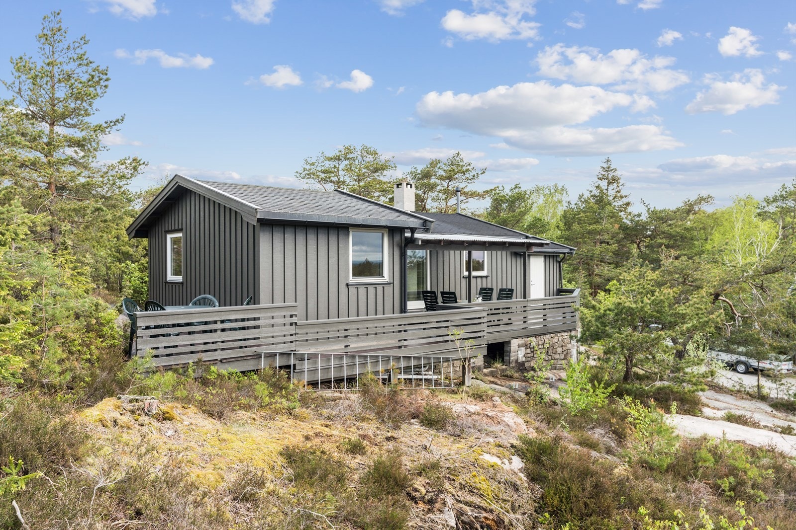 Eiendommen har gode lys- og solforhold Galleribilde