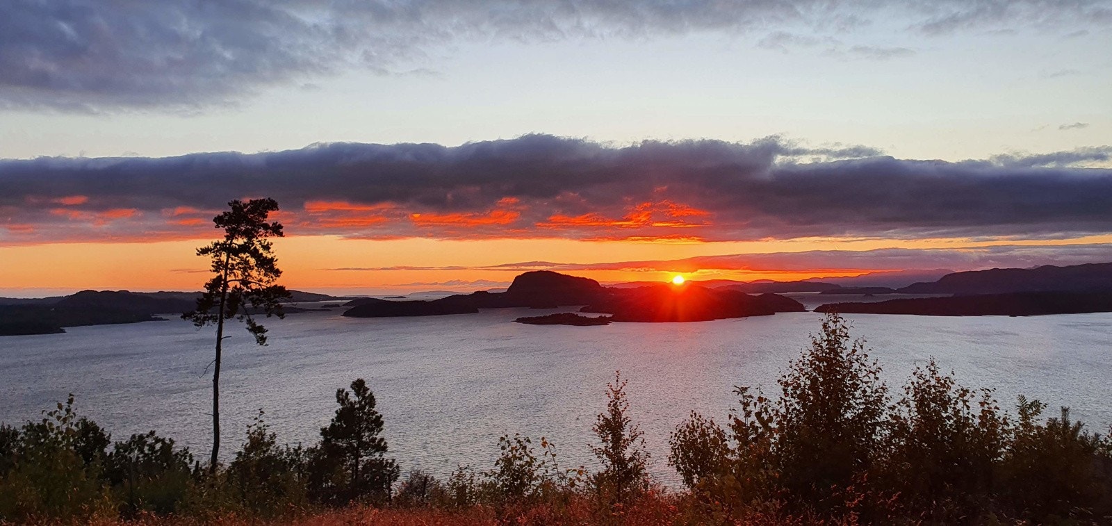 Nydelige solnedganger fra tomtene Galleribilde