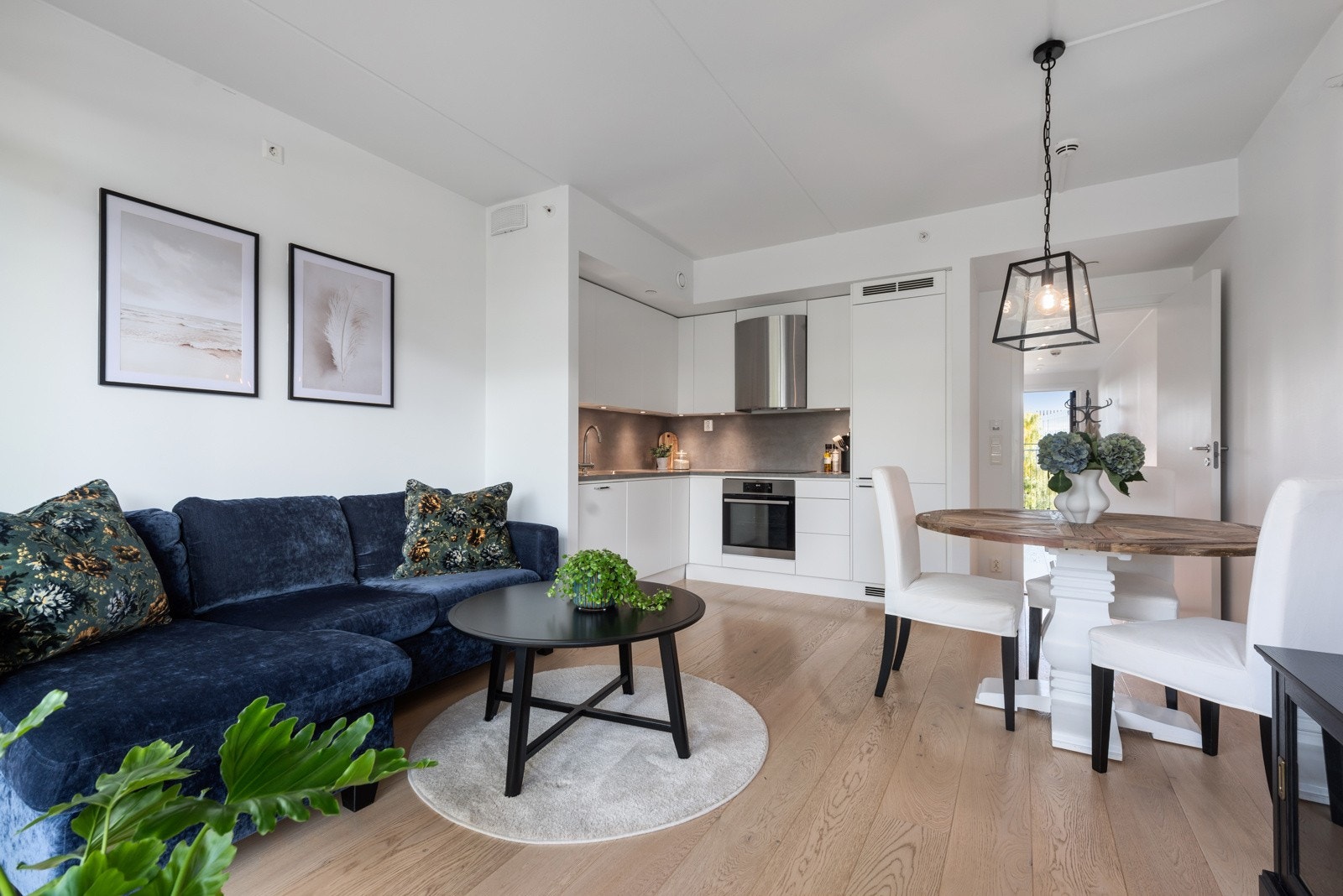 Det er vannbåren gulvvarme i alle øvrige gulv i boligen Galleribilde