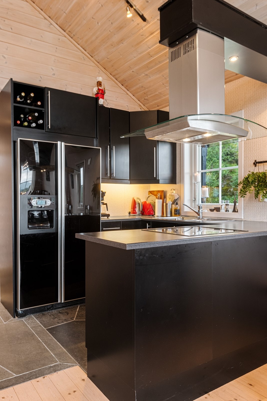 Kjøl/frys med isbitmaskin Galleribilde