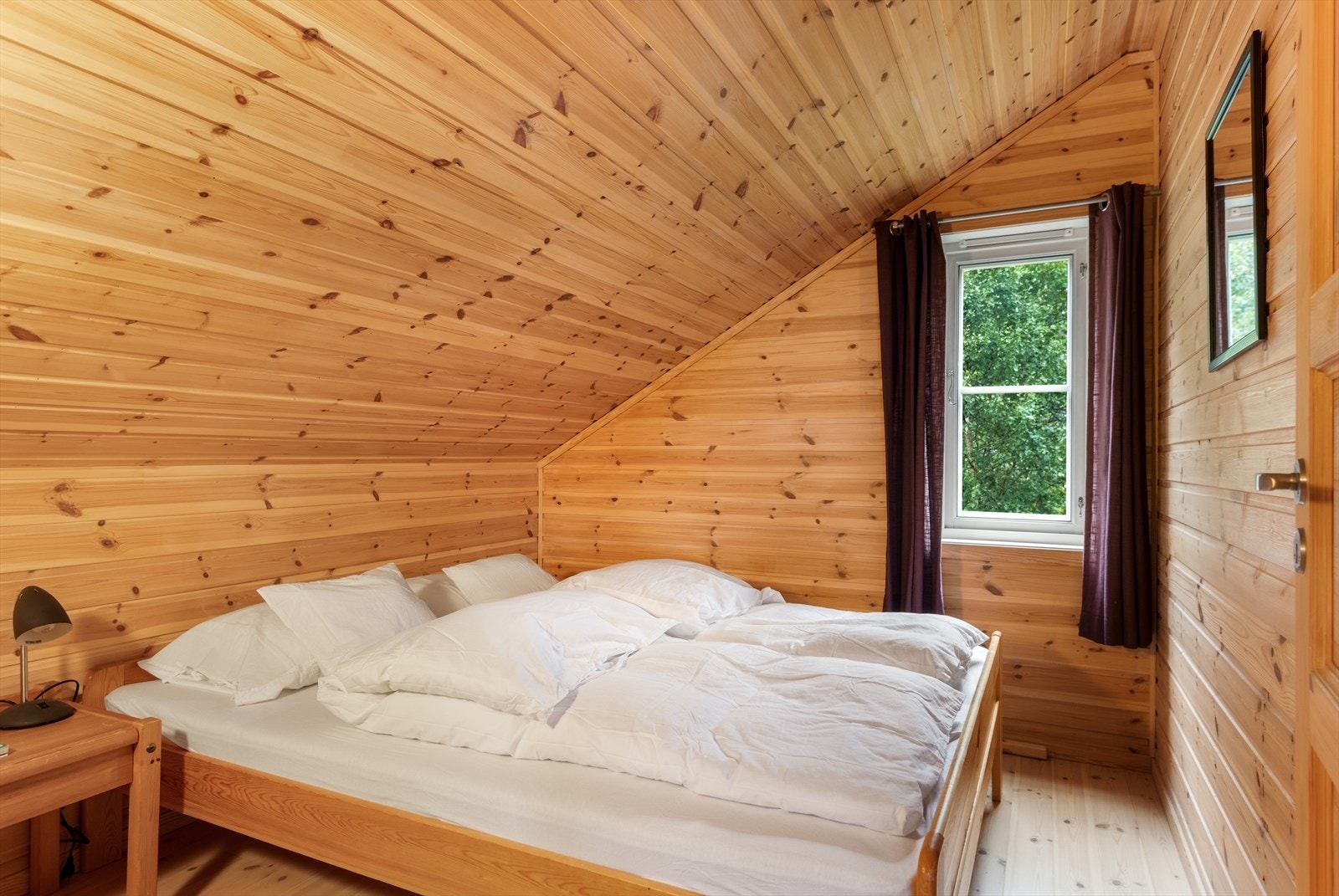 Soverom nr. 5 Galleribilde