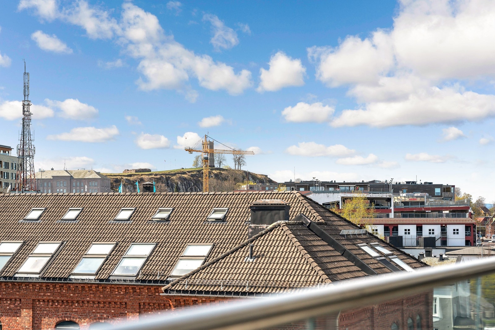 Utsikt til Slottsfjell Galleribilde