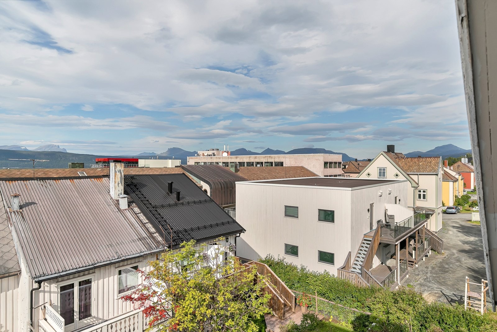 Loftsetasje - Utsikt fra soverom Galleribilde