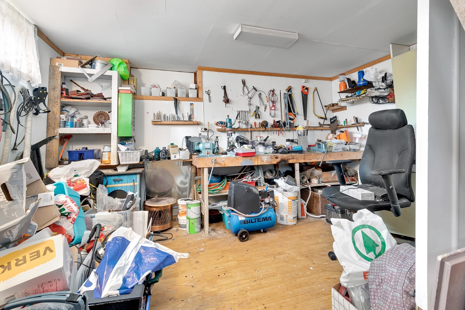 Kjelleretasje - Verksted Galleribilde