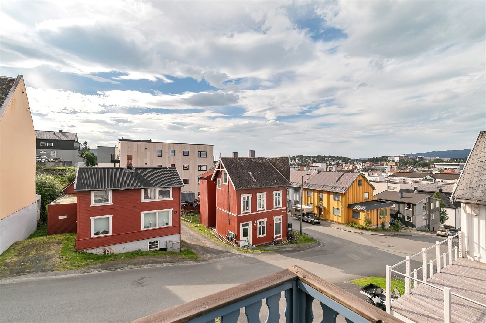 2. etasje - Veranda Galleribilde