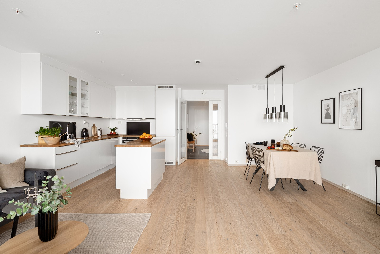 Her får du flere muligheter for innredning av sofa- og sittegrupper!