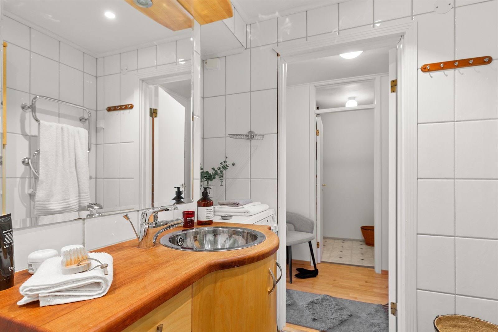 Det antas at badet er fra ca. 2002/2004 og det bør påregnes oppgradering. Galleribilde