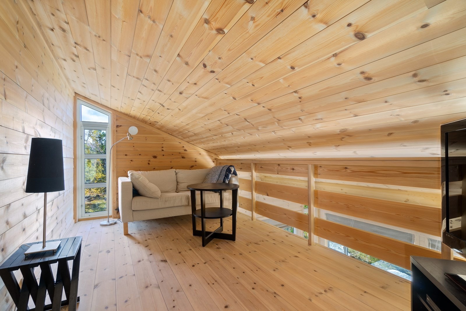 Hems med utsikt til spisestue og stue Galleribilde