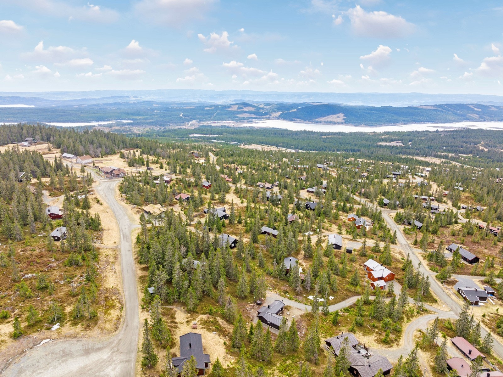 Området byr på svært flotte tur- og aktivitetsmuligheter sommer som vinter. Galleribilde