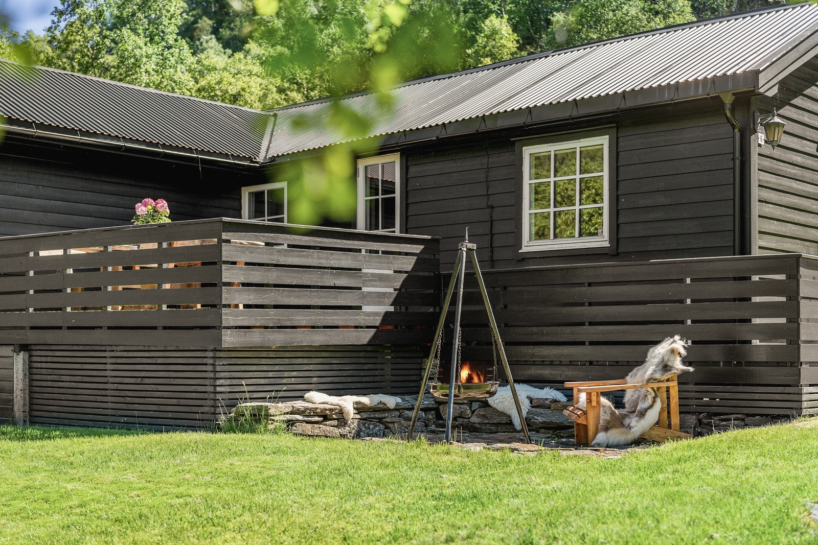 Med flat tomt er det bare fantasien som setter grenser for hvordan du ønsker å ha det! Galleribilde