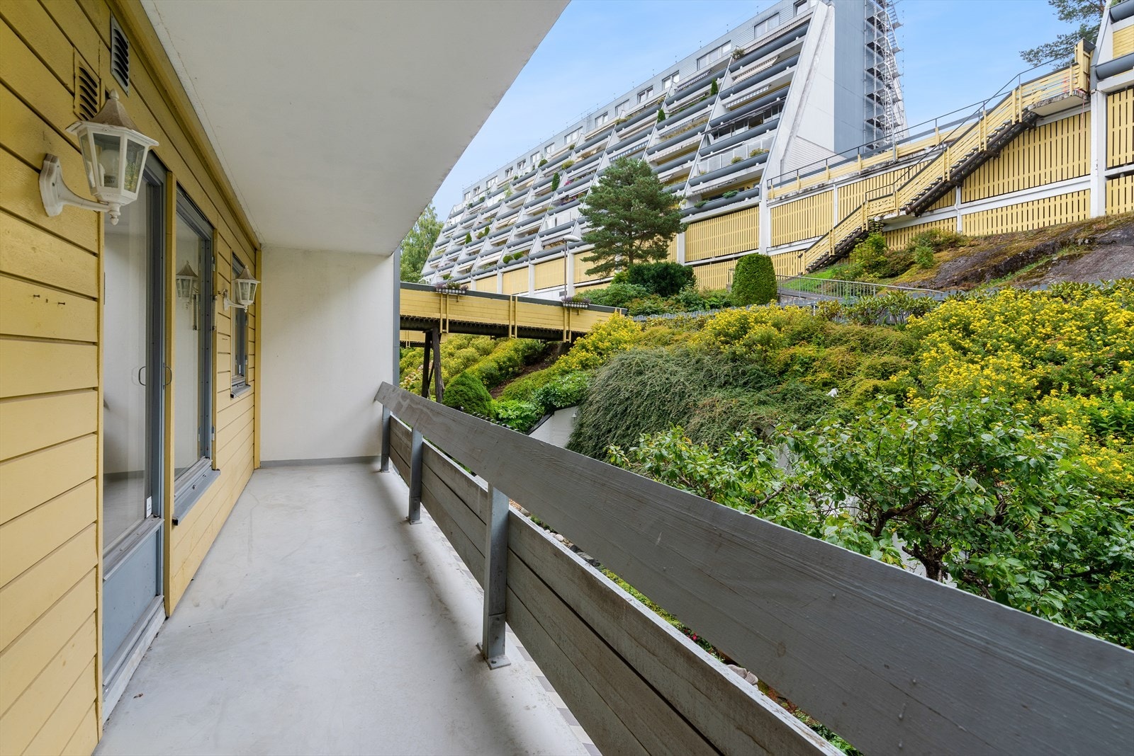 Østvendt balkong på ca. 9 m². Galleribilde