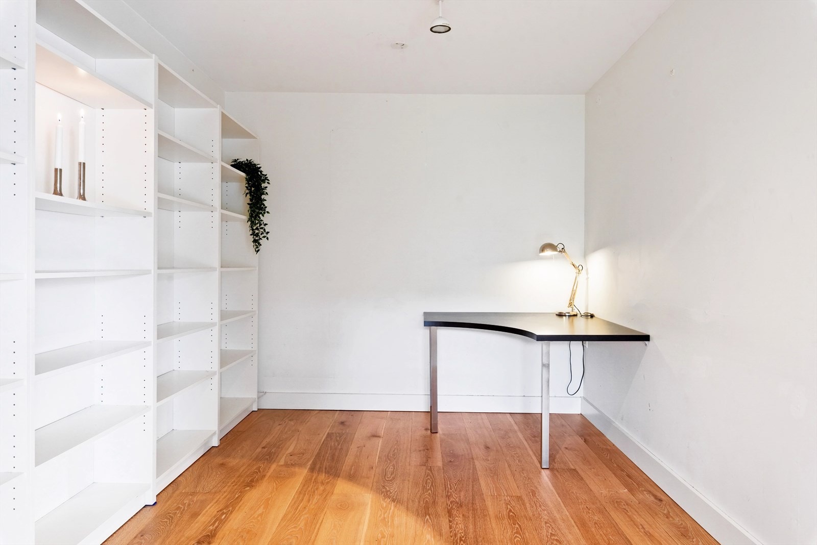 Sovealkove/Kontor Galleribilde