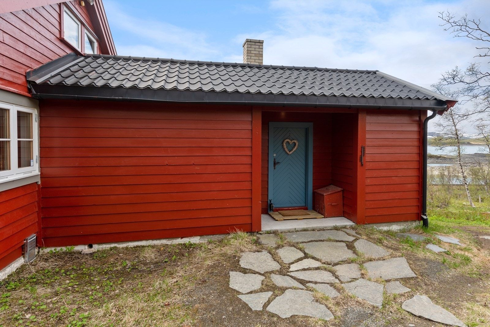 Inngang nr 2, denne inngangen er mest brukt om vinteren Galleribilde