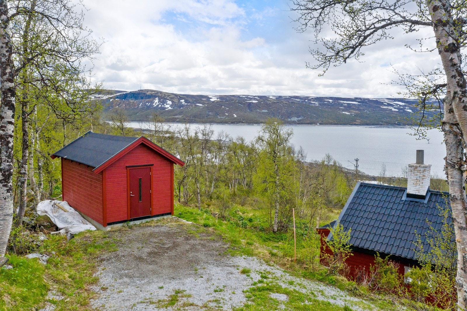 15 kvm stor utebod Galleribilde