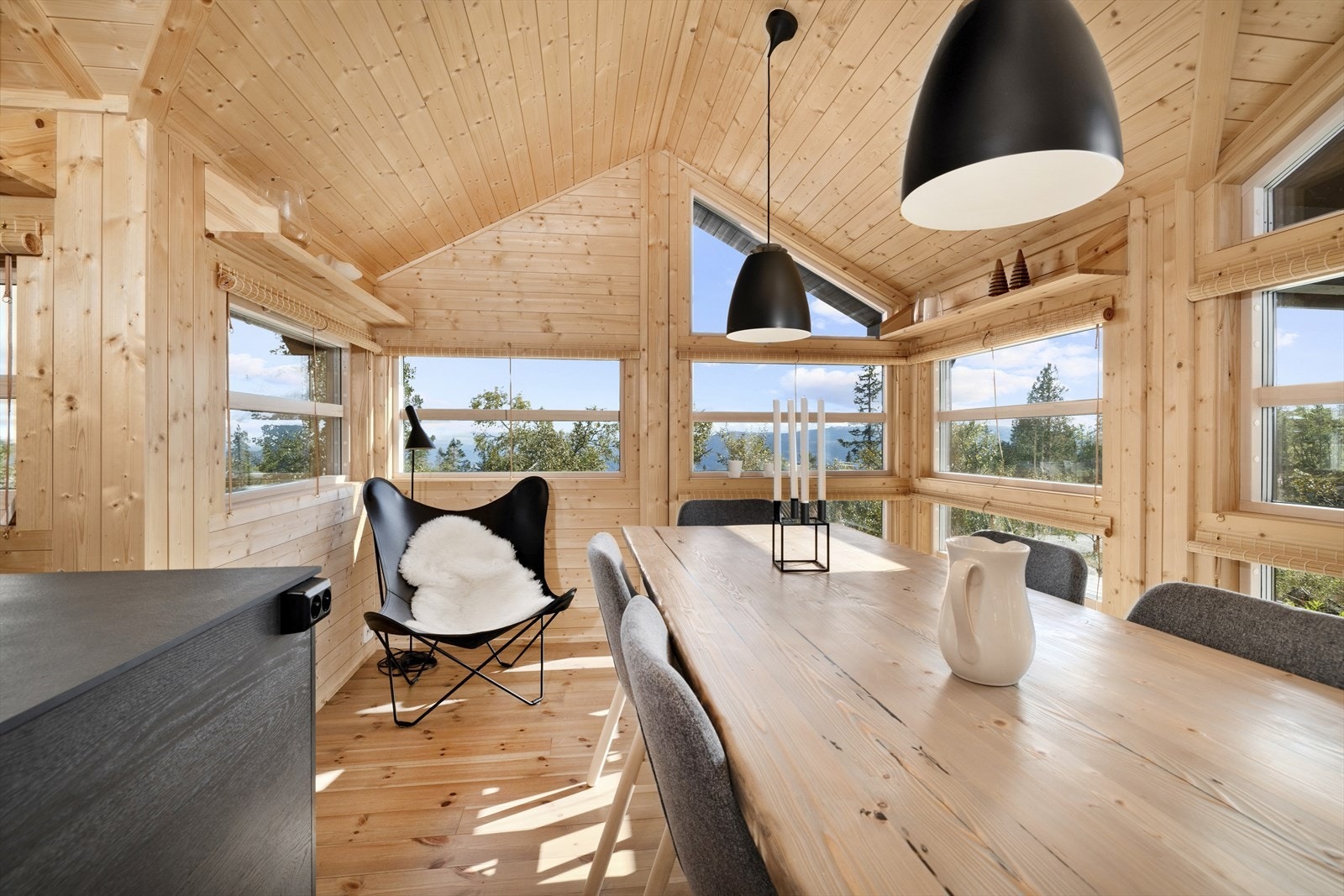 Mye gjennomgående lys. Galleribilde