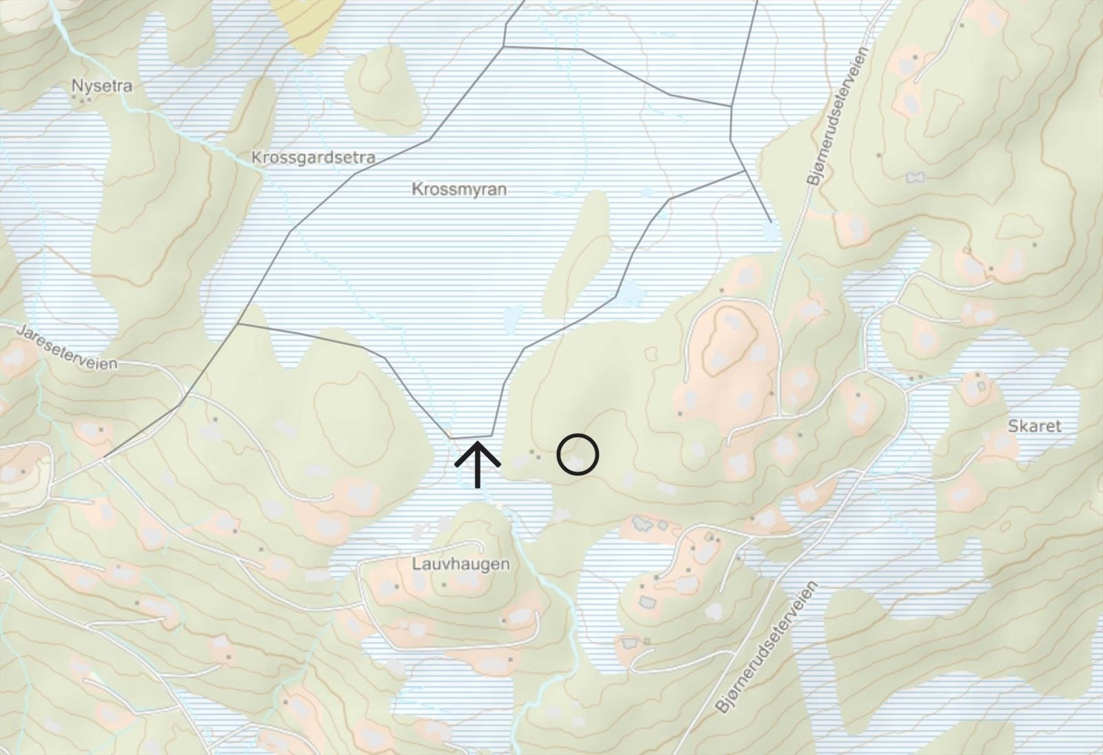 Nærmeste preparerte skiløype går kun ca. 100 meter fra hytteveggen! Galleribilde