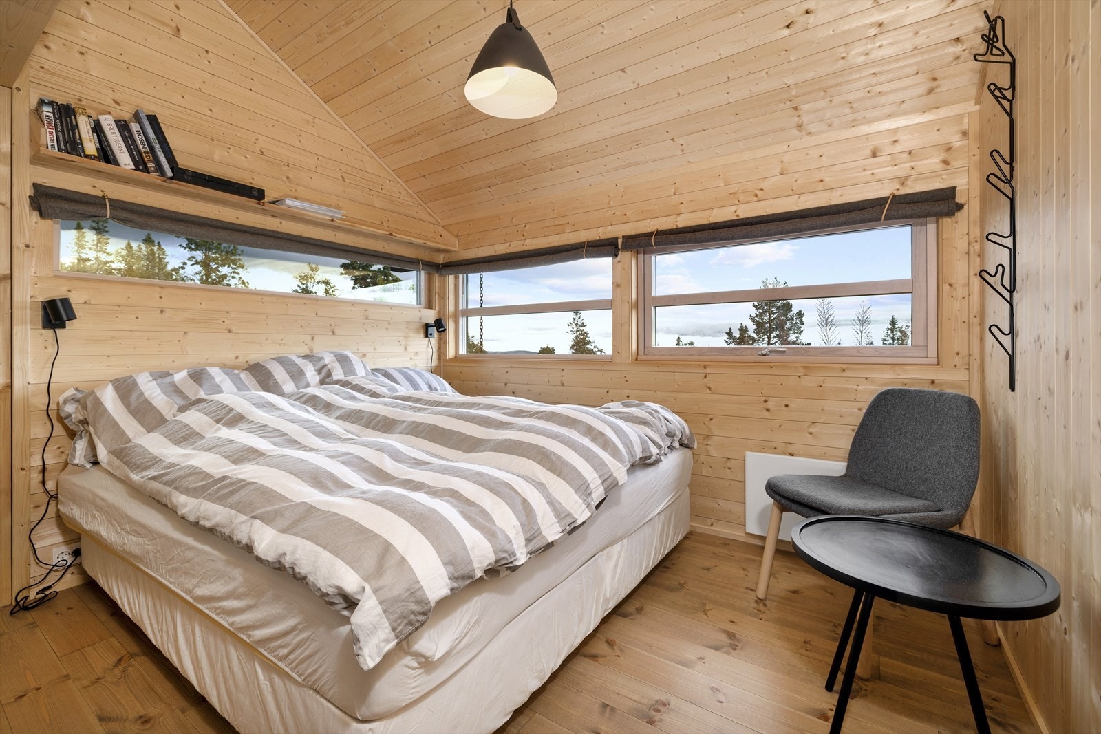 Hytta har 3 romslige soverom. Galleribilde